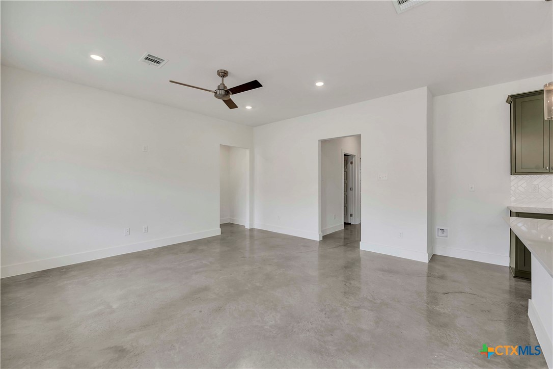 1151 Lexington Drive Property Photo 7