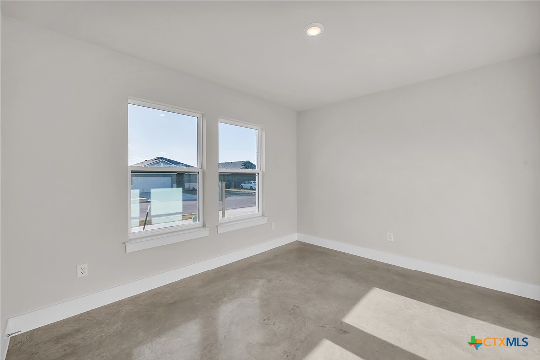 1154 Lexington Drive Property Photo 11