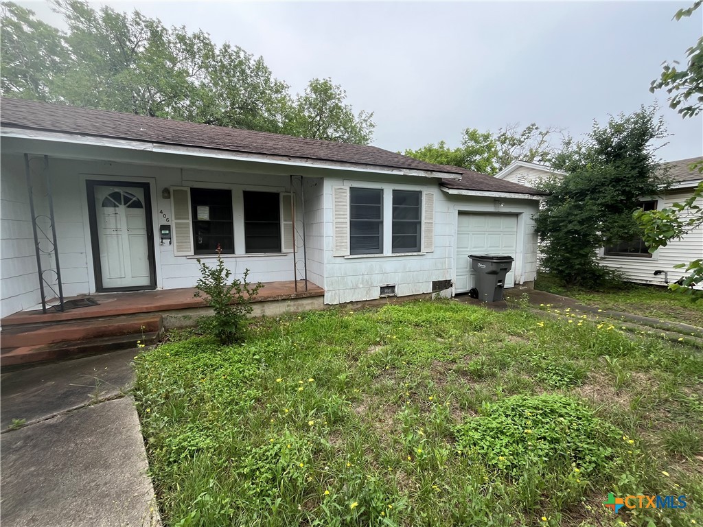 406 Lariat Lane Property Photo