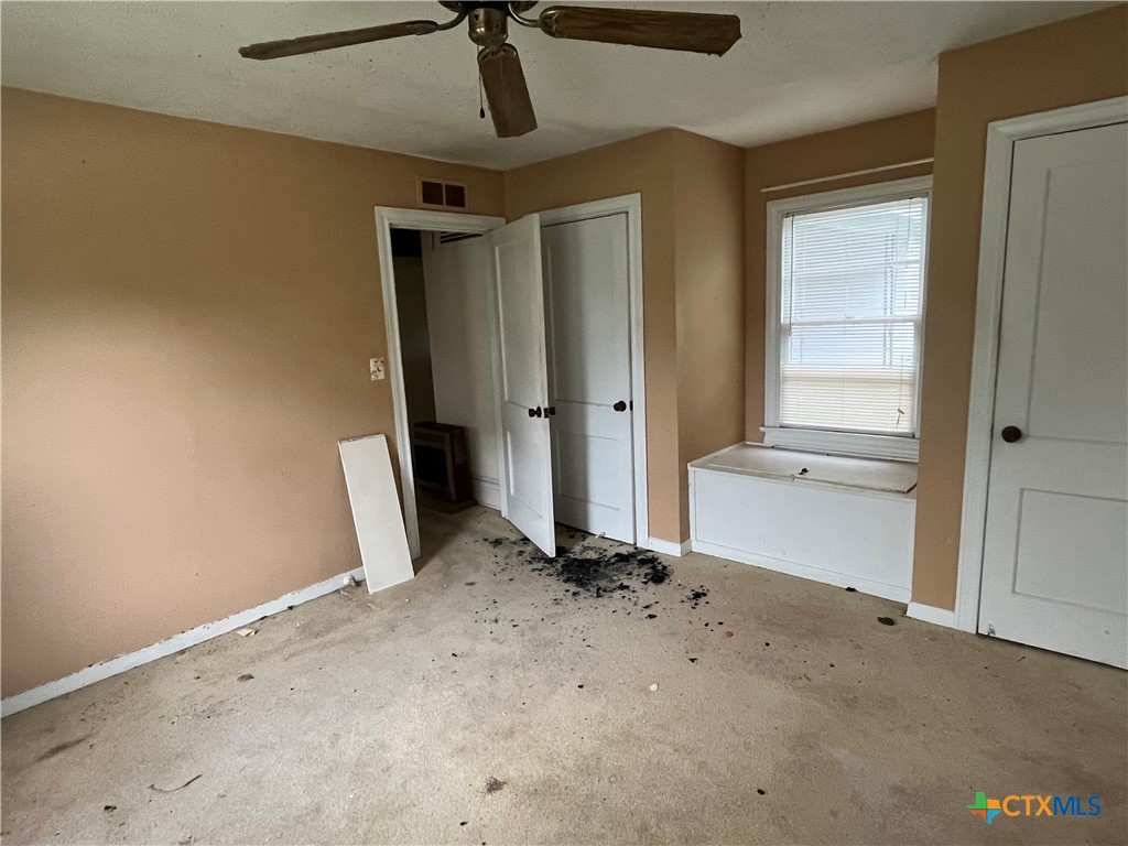 406 Lariat Lane Property Photo 11