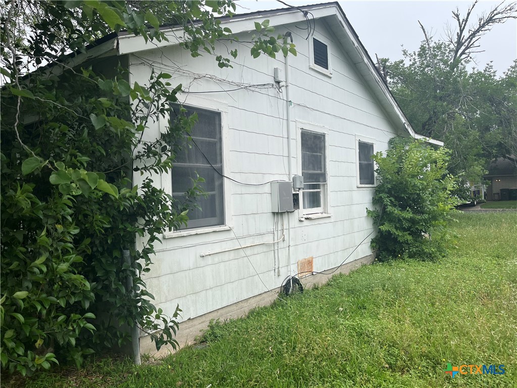 406 Lariat Lane Property Photo 15