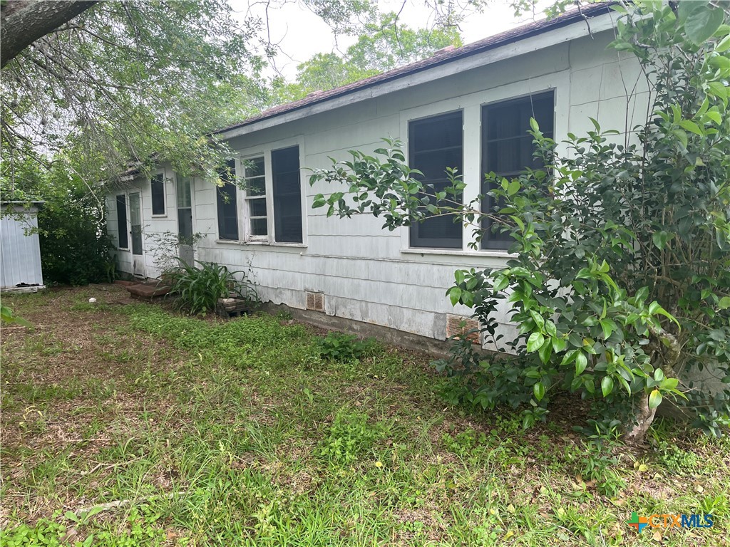 406 Lariat Lane Property Photo 17