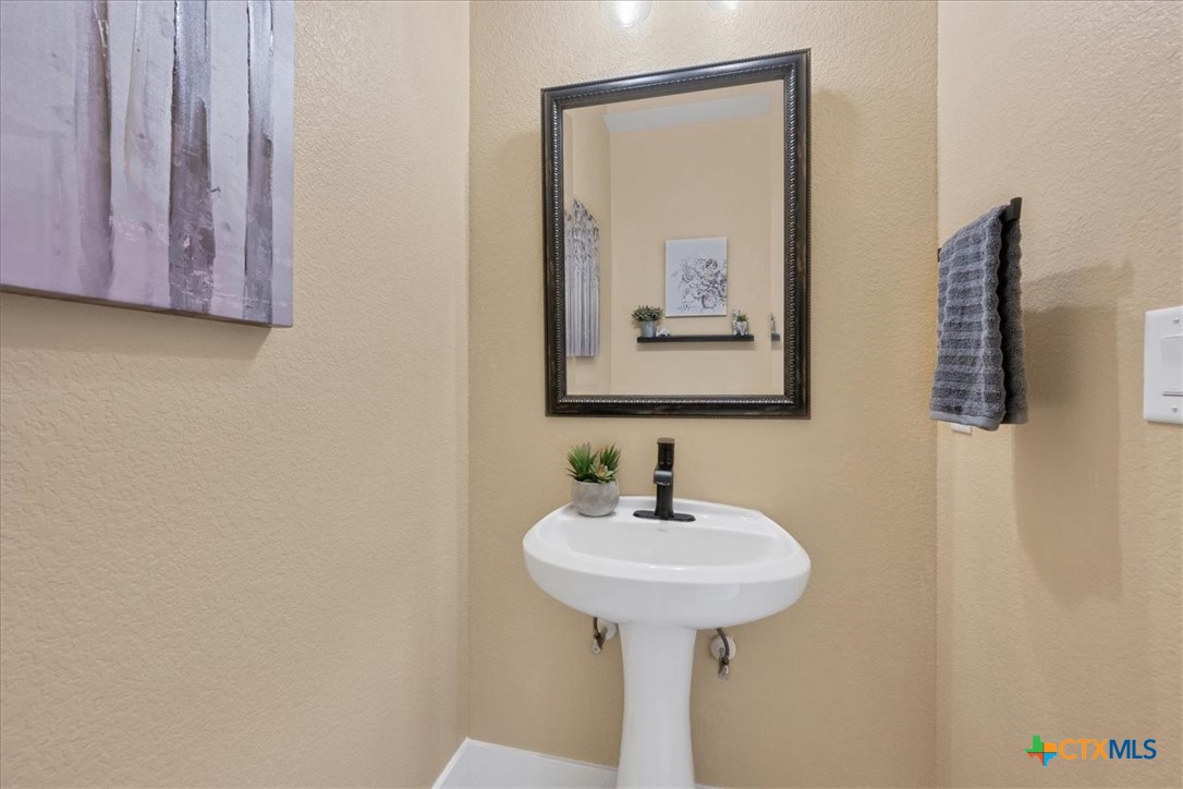 324 Linden Street Property Photo 19