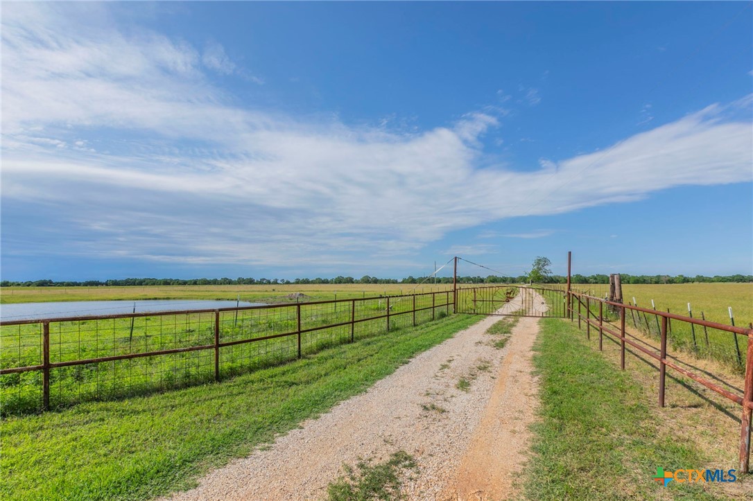 16480 Fm 2268 Property Photo 1