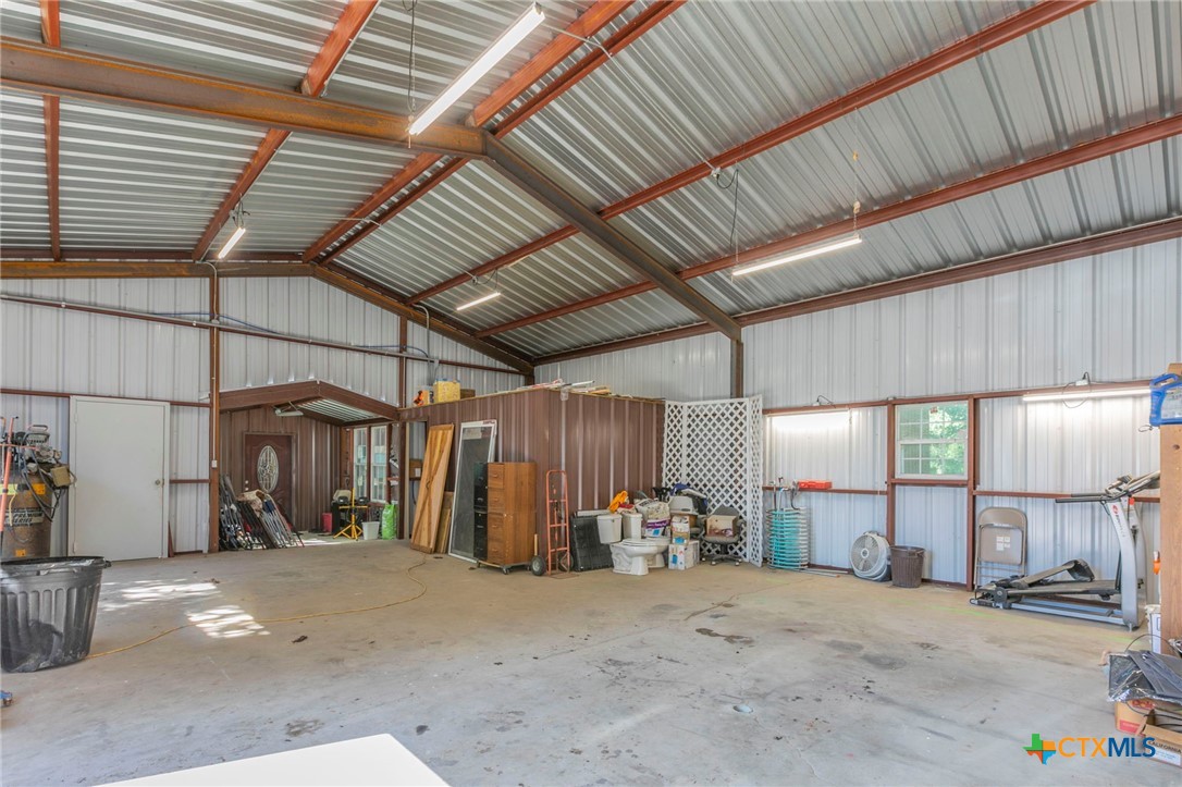 16480 Fm 2268 Property Photo 11
