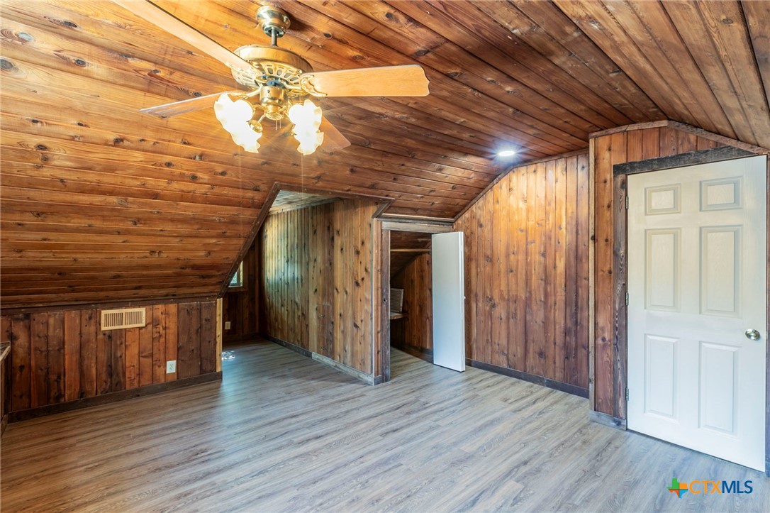16480 Fm 2268 Property Photo 27