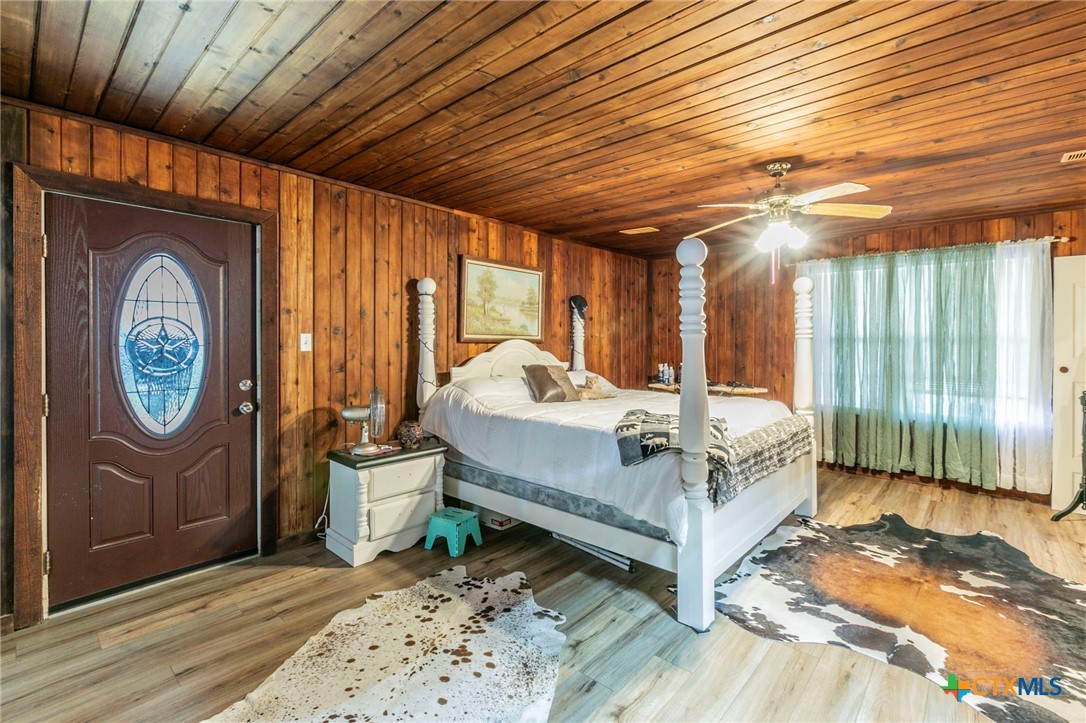 16480 Fm 2268 Property Photo 32