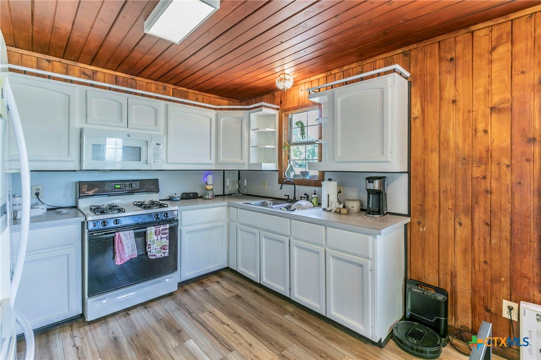 16480 Fm 2268 Property Photo 36