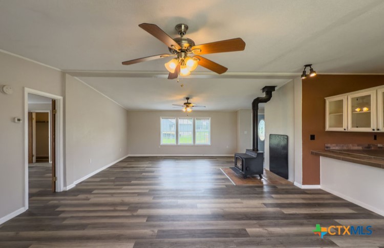 3627 Katy Road Property Photo 10