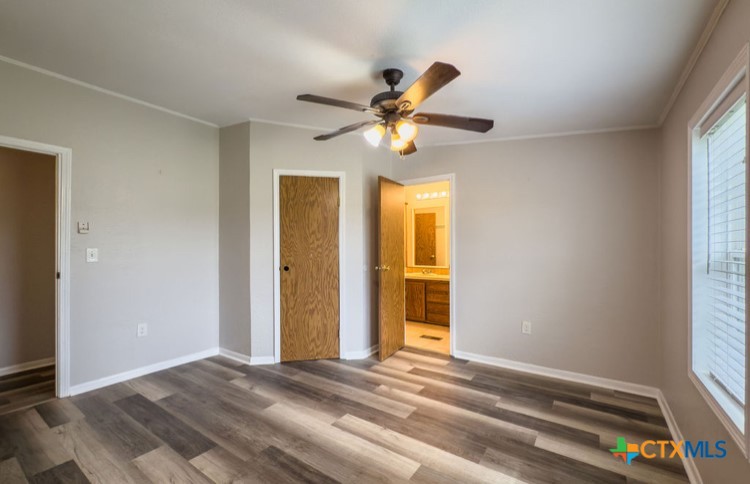3627 Katy Road Property Photo 25