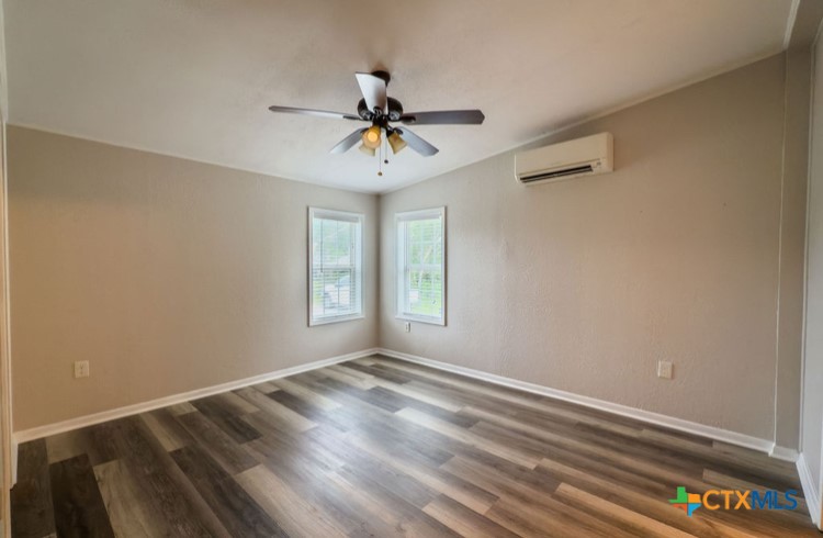 3627 Katy Road Property Photo 28