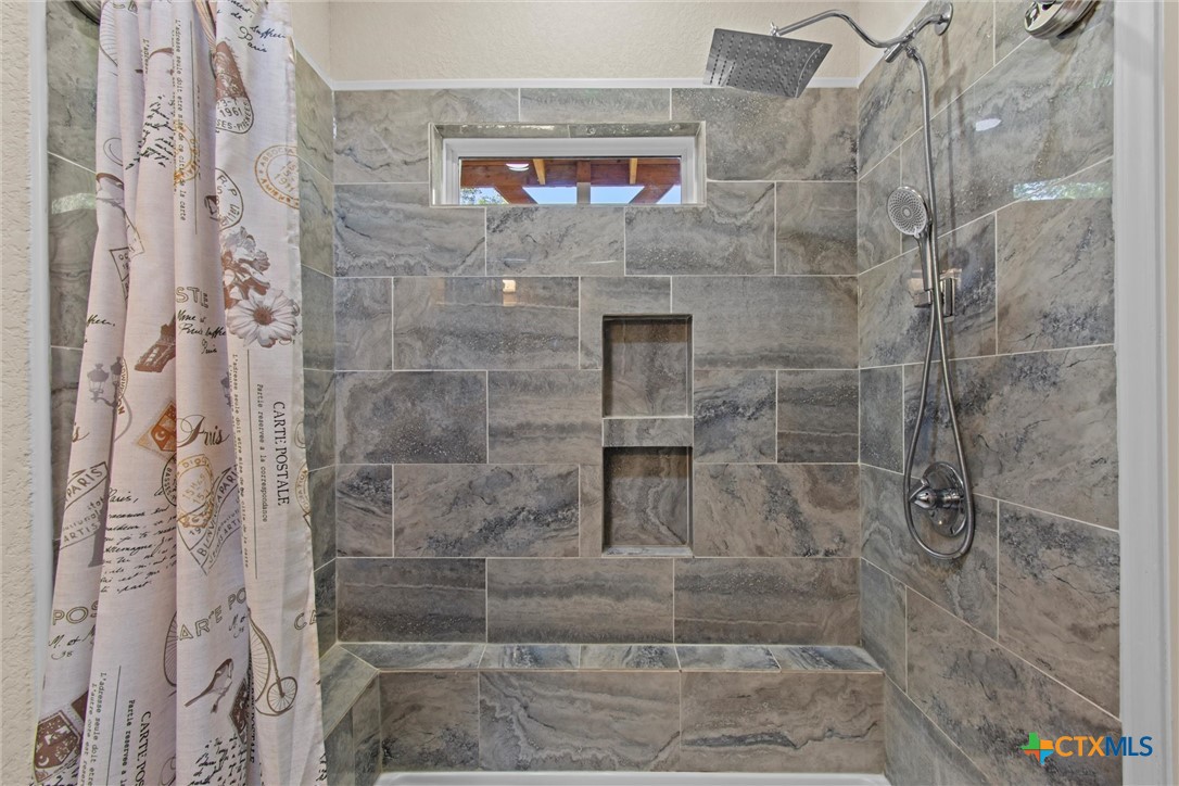 4453 Sandlin Drive Property Photo 24