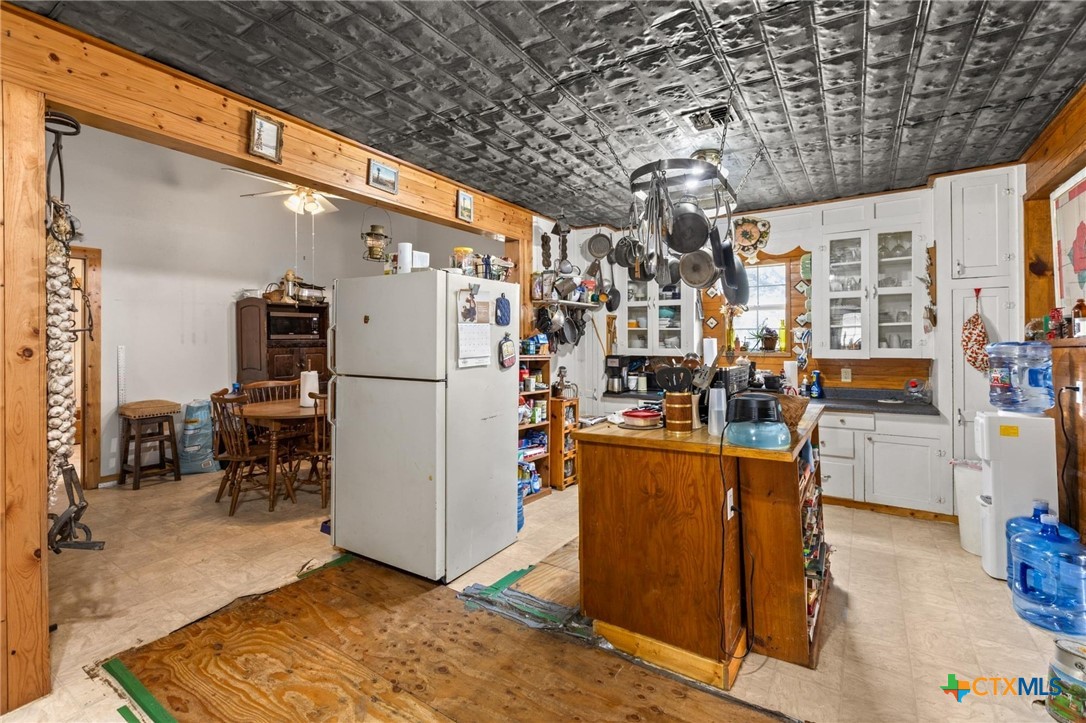 1240 Kelly Road Property Photo 13