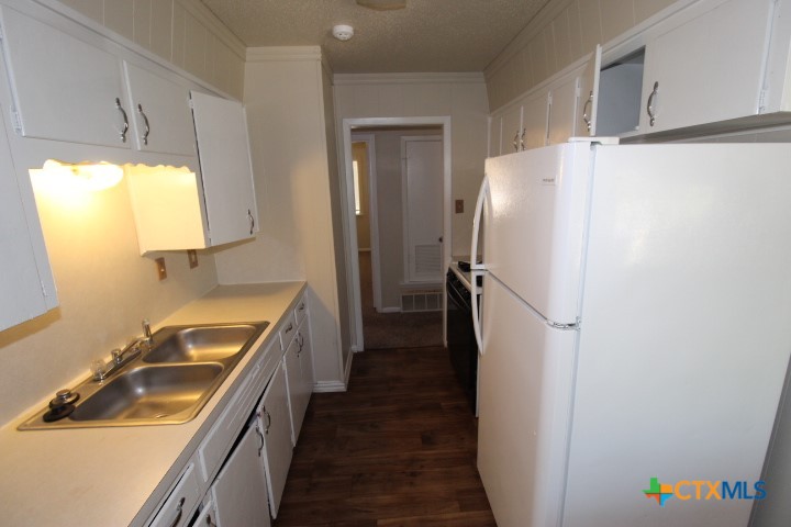 1207 S 9th Street Property Photo 2