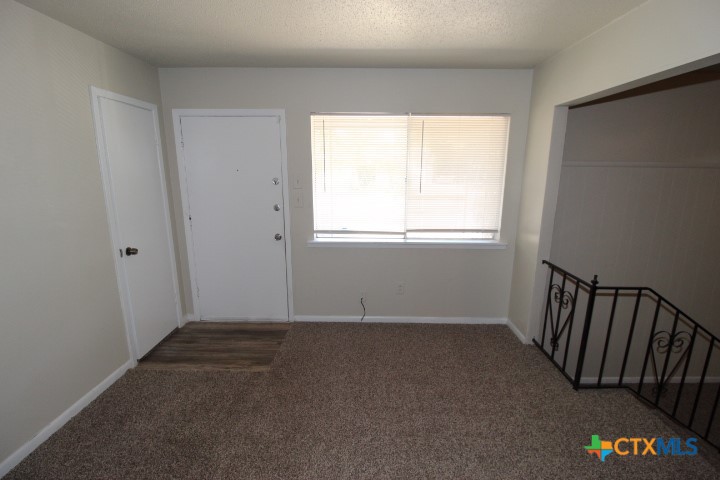 1207 S 9th Street Property Photo 3