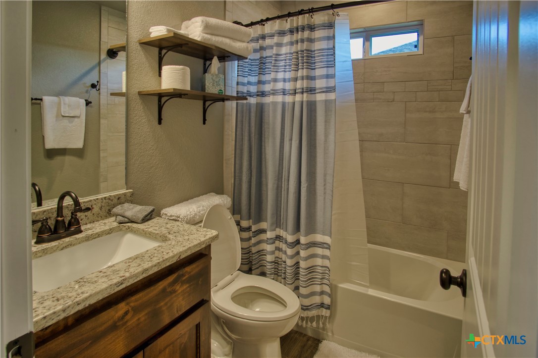 1139 Cedar Bend Property Photo 28