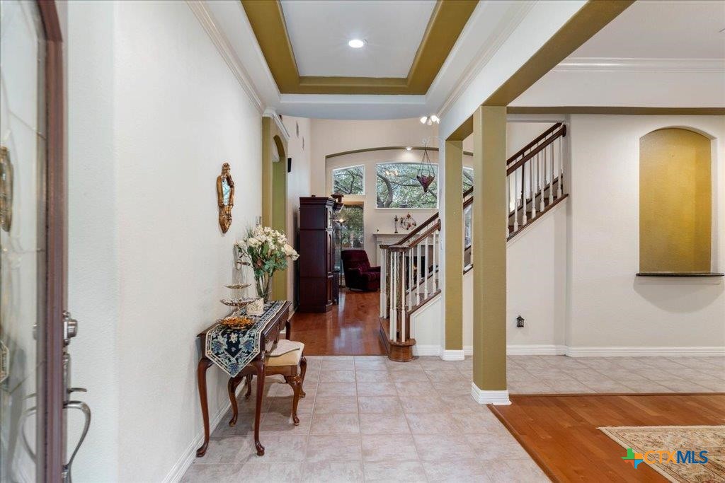 1800 Bluffwood Place Property Photo 4