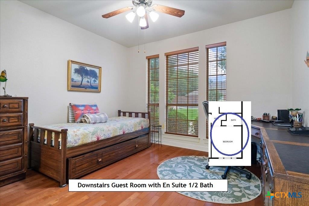 1800 Bluffwood Place Property Photo 12