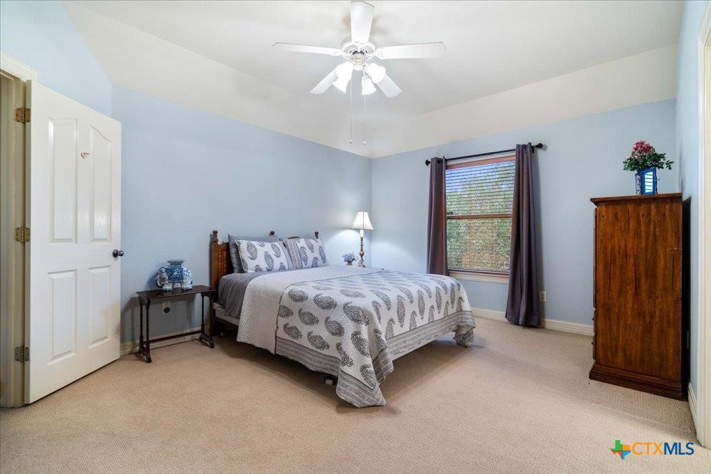 1800 Bluffwood Place Property Photo 21