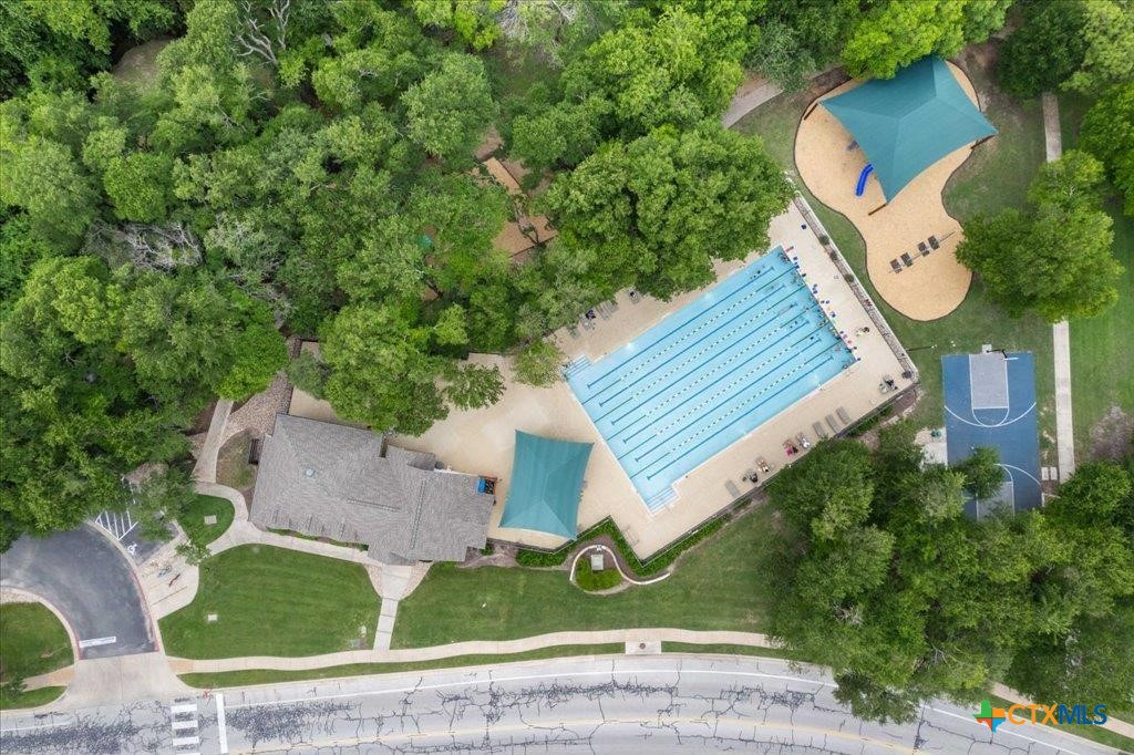 1800 Bluffwood Place Property Photo 32