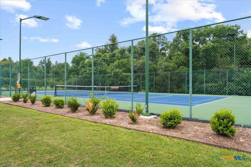 1800 Bluffwood Place Property Photo 33