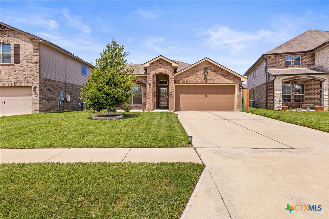 853 Hobby Road Property Photo 1