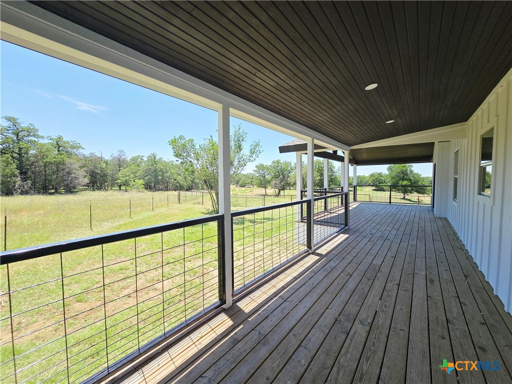 930 Elm Creek Road Property Photo 3