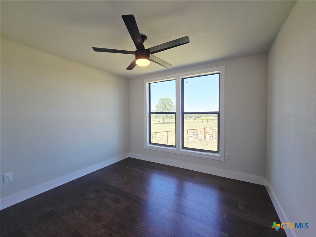 930 Elm Creek Road Property Photo 10