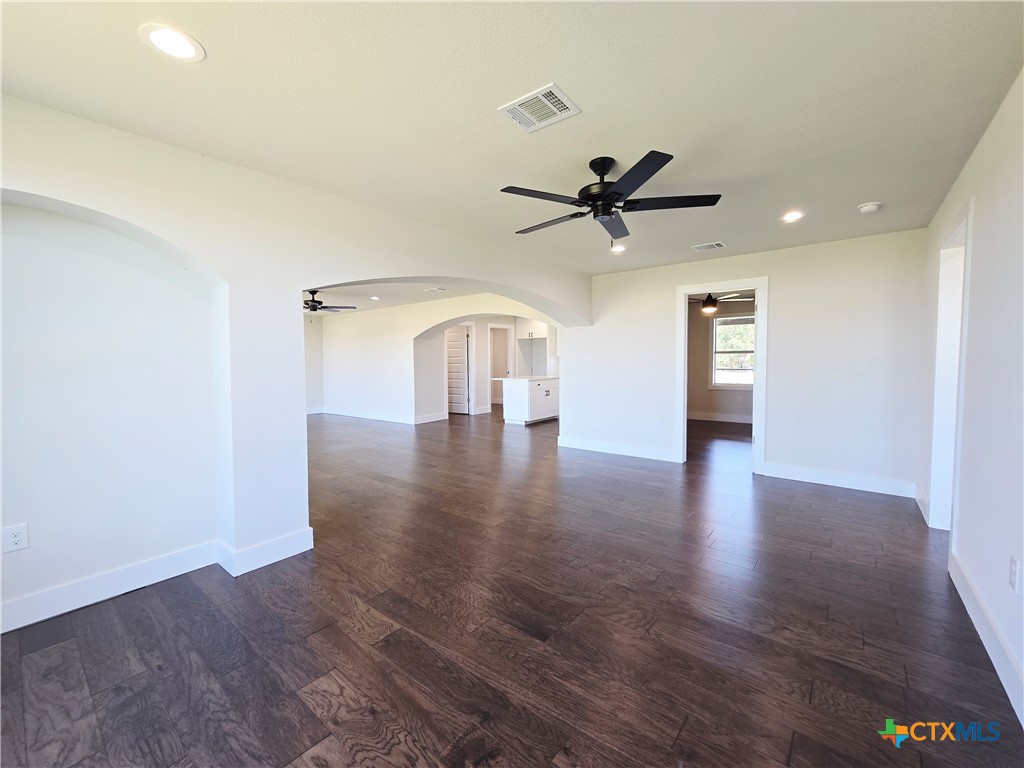 930 Elm Creek Road Property Photo 12