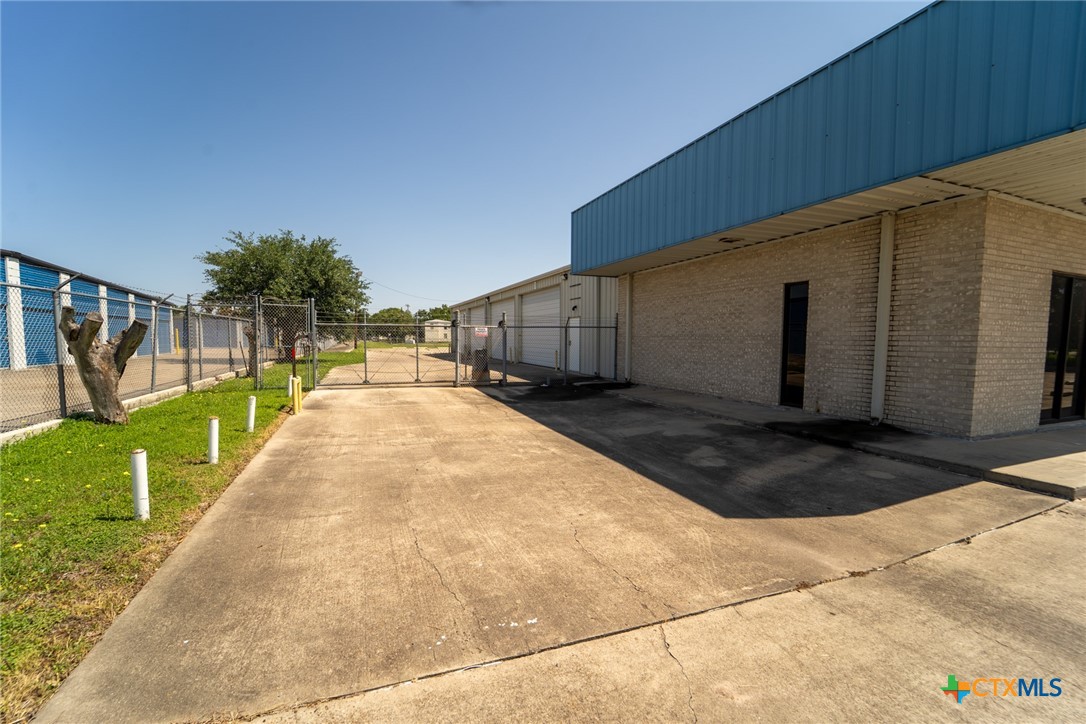 1404 E Rio Grande Street Property Photo 4