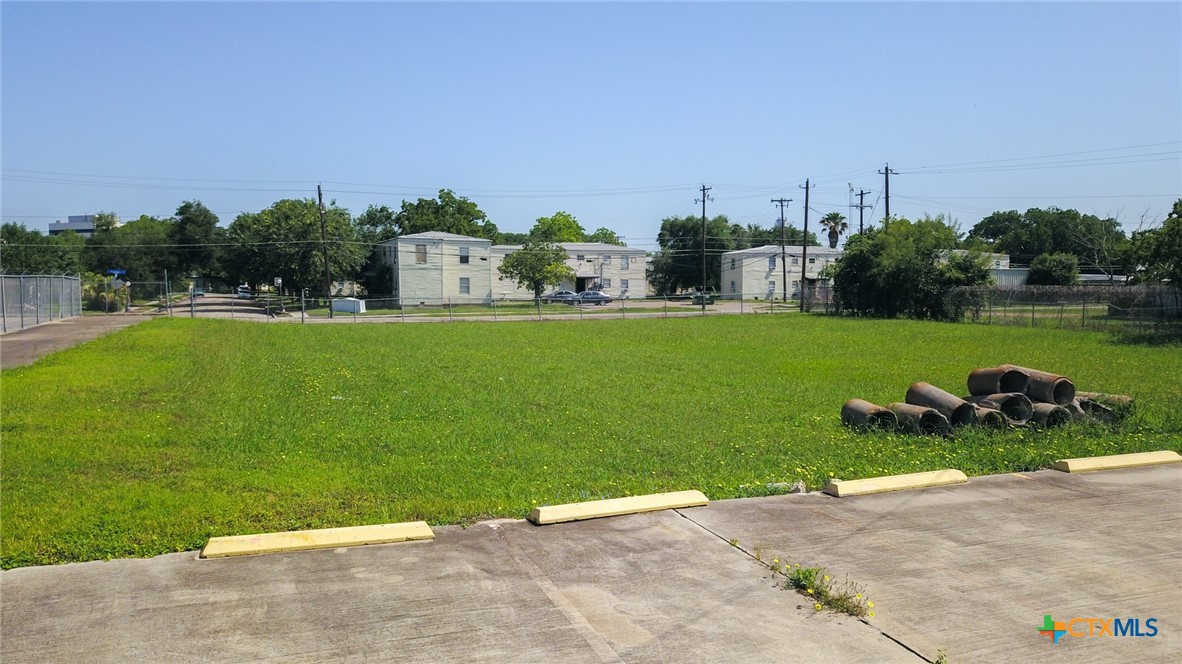 1404 E Rio Grande Street Property Photo 10