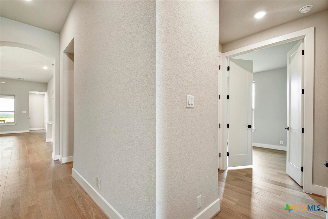 5025 Kimble Way Property Photo 18