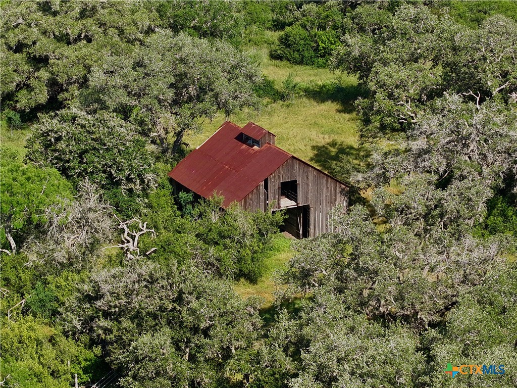 11086 W Church Road