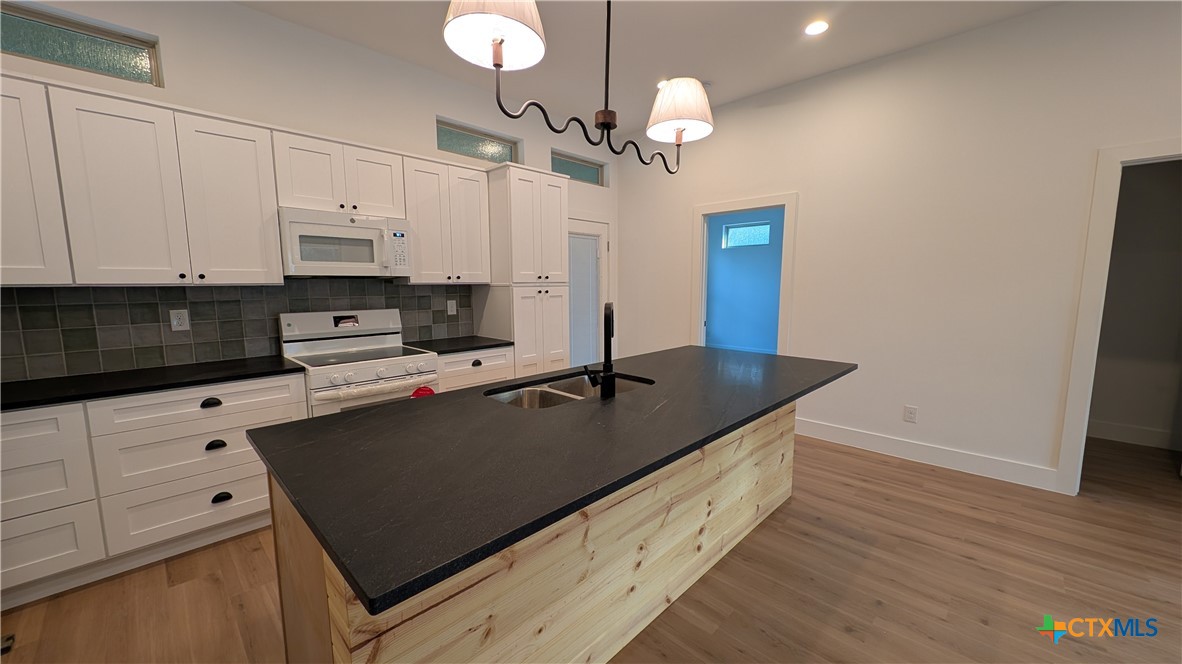 1106 Chestnut Street A Property Photo 7