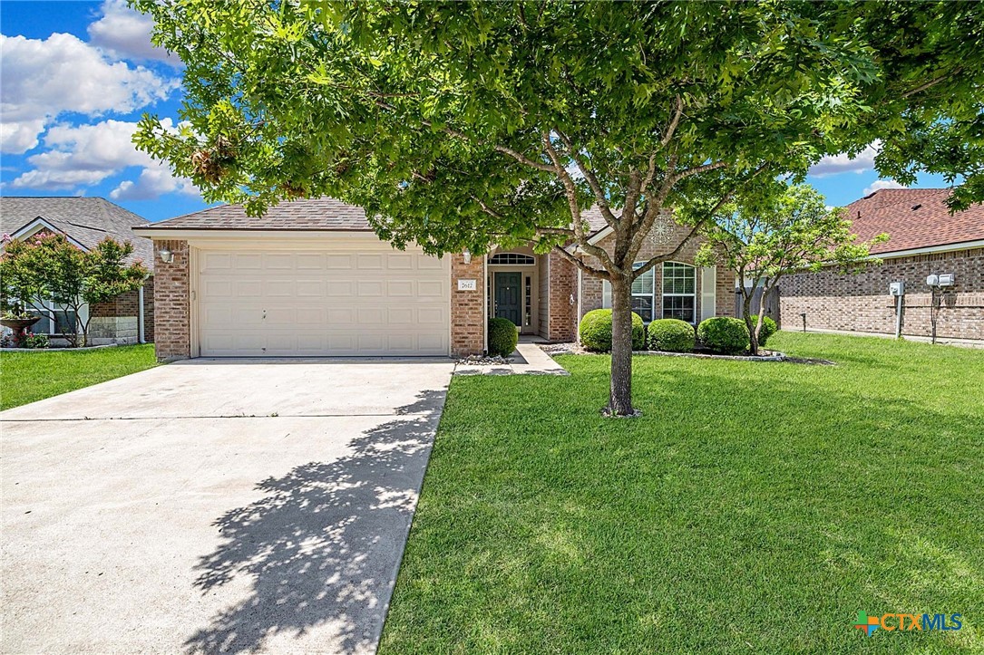 7617 Amber Meadow Loop Property Photo 1