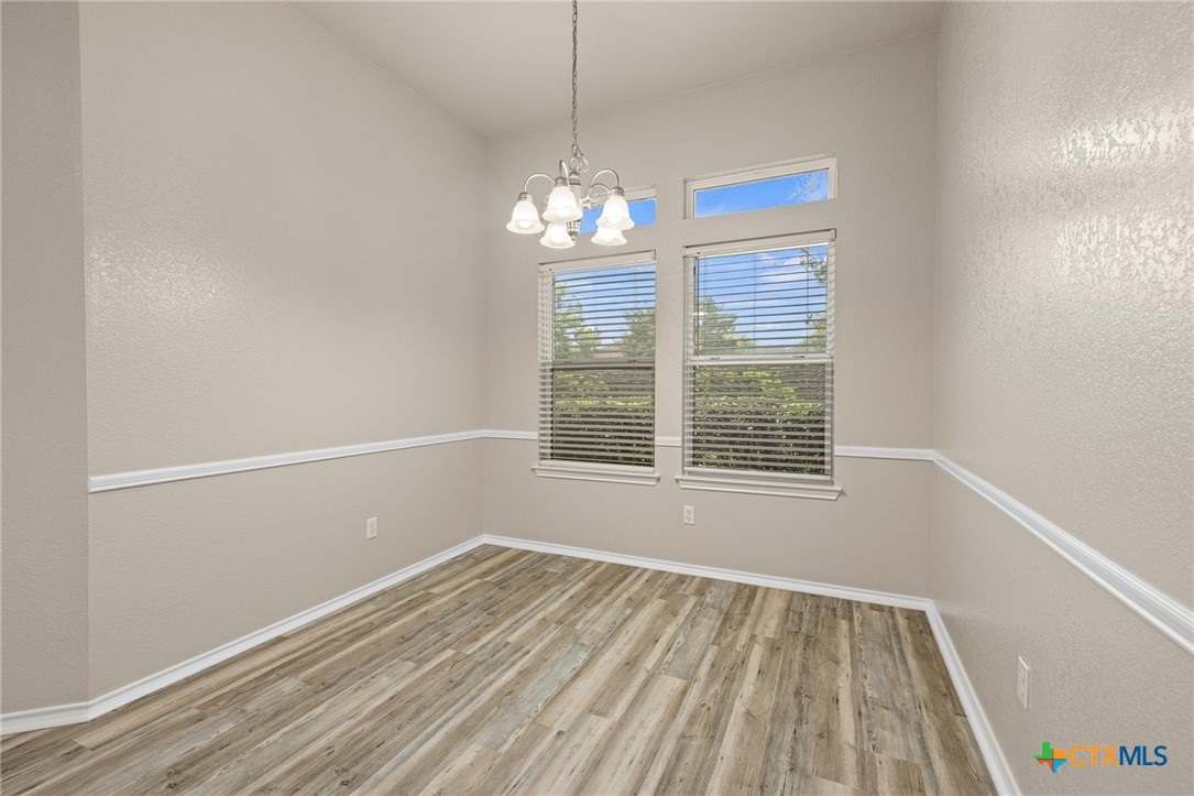 7617 Amber Meadow Loop Property Photo 12