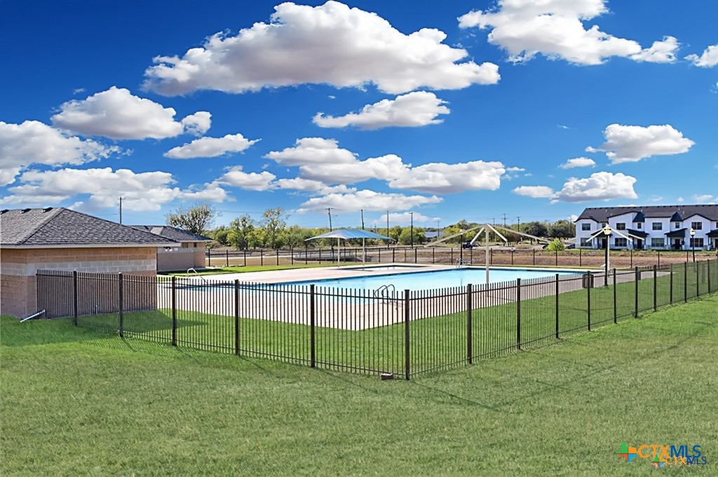 7617 Amber Meadow Loop Property Photo 32