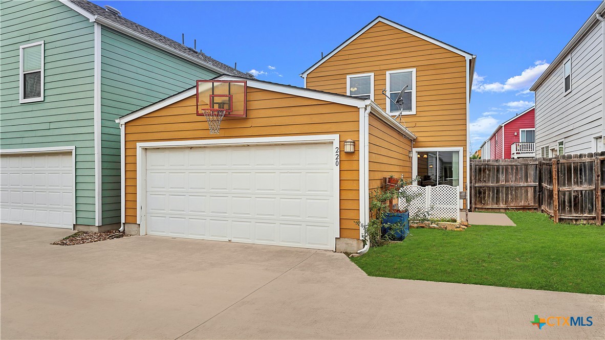 220 Trestle Tree Property Photo 20