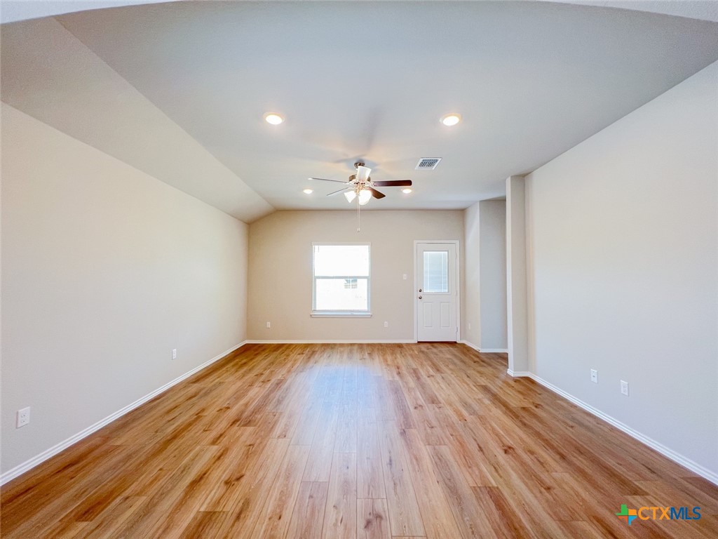 8937 Alabama Avenue Property Photo 7