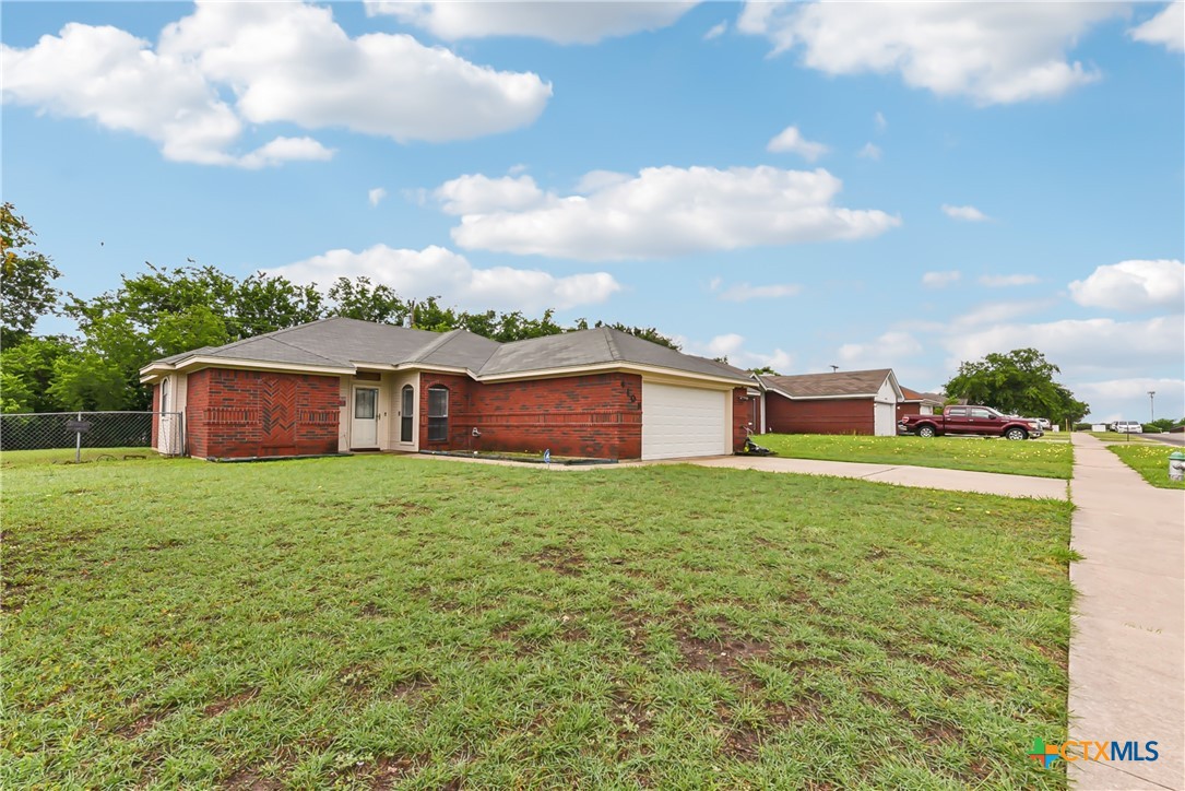 4108 Pepper Mill Hollow Property Photo 2