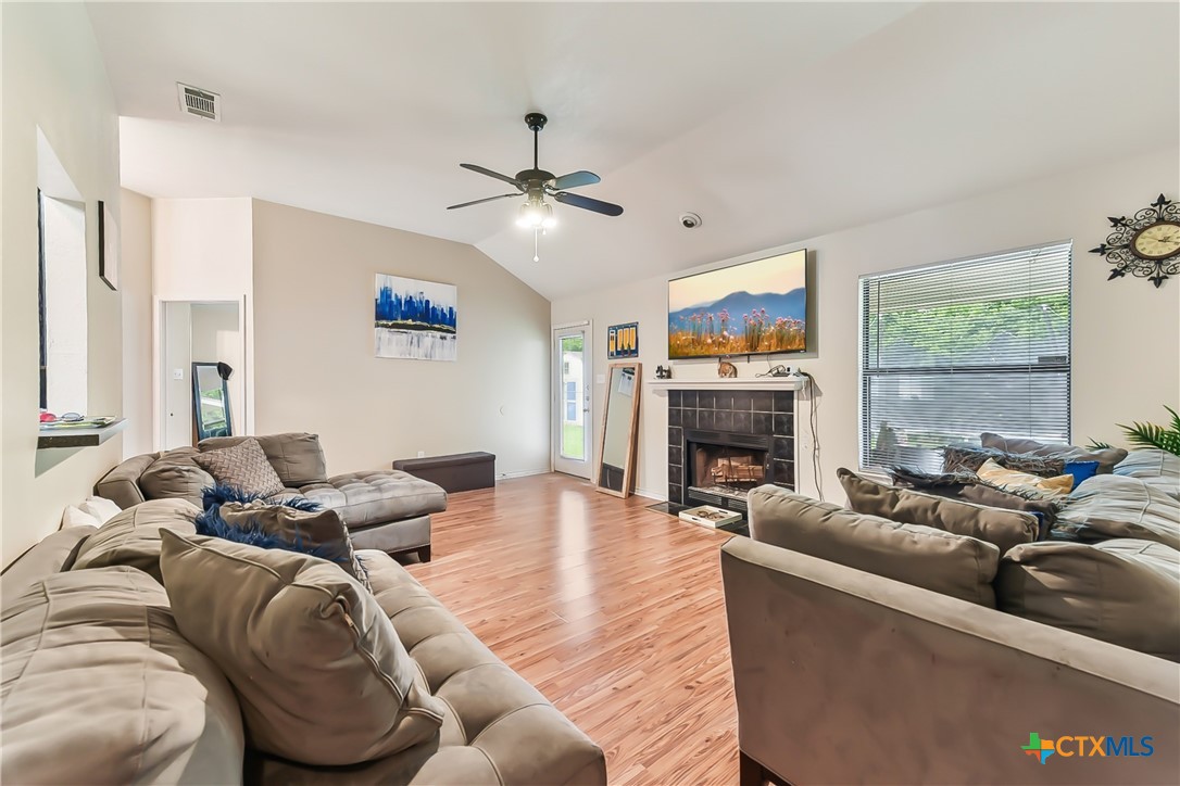 4108 Pepper Mill Hollow Property Photo 5