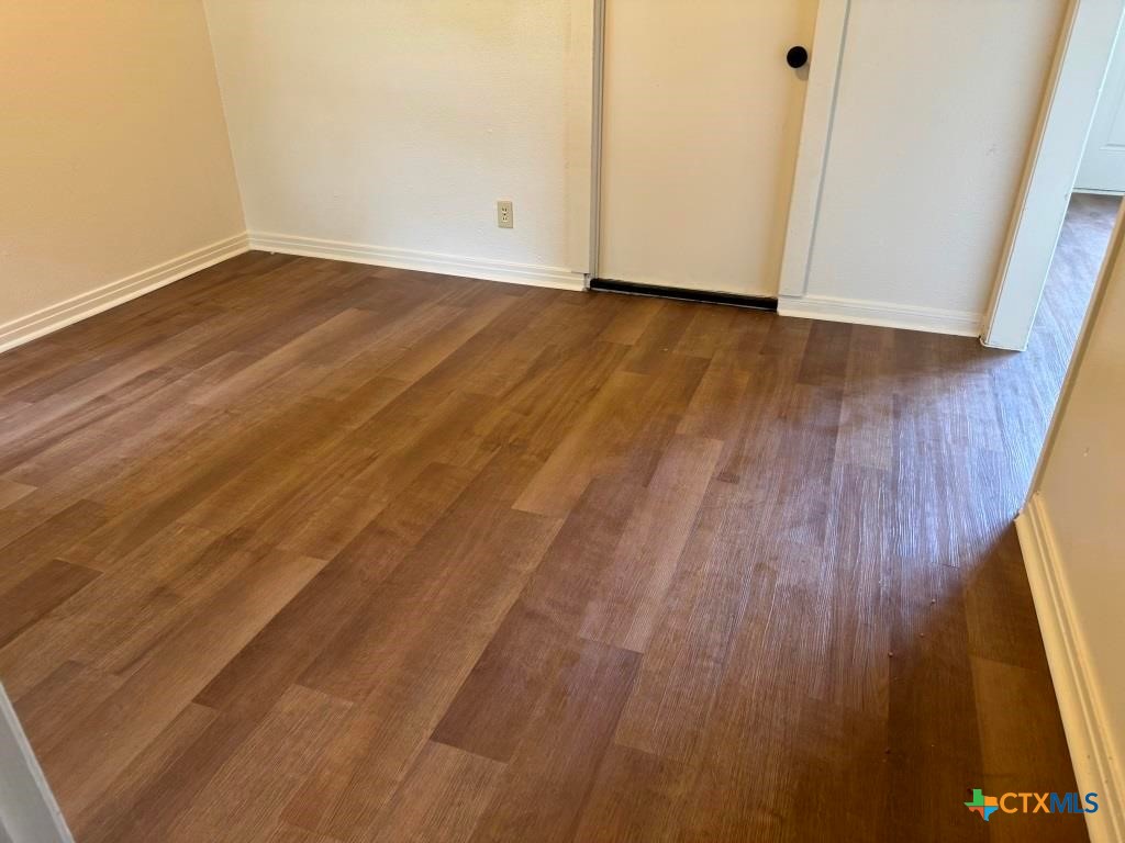 1109 Estelle Avenue Property Photo 33