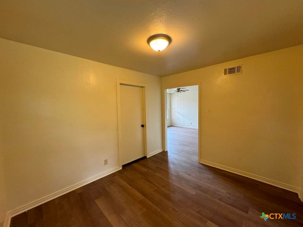 1109 Estelle Avenue Property Photo 34