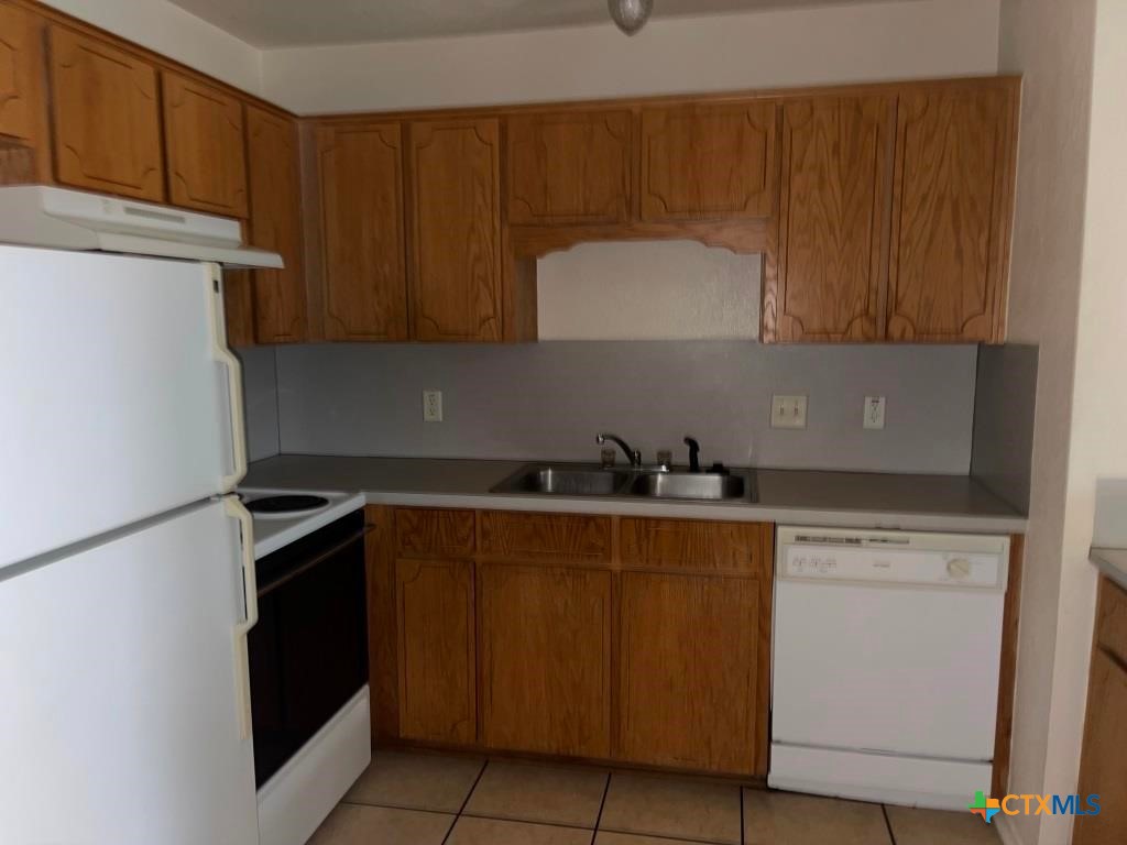 4506 Alan Kent Drive C Property Photo 21