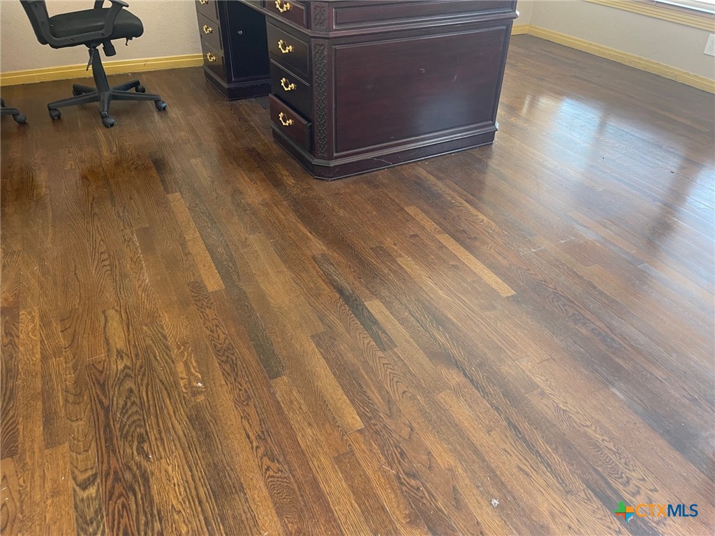 1001 Jackson Street Property Photo 4