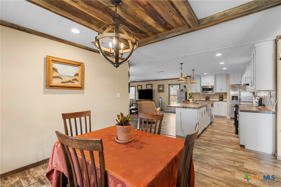 498 William Pettus Road Property Photo 13