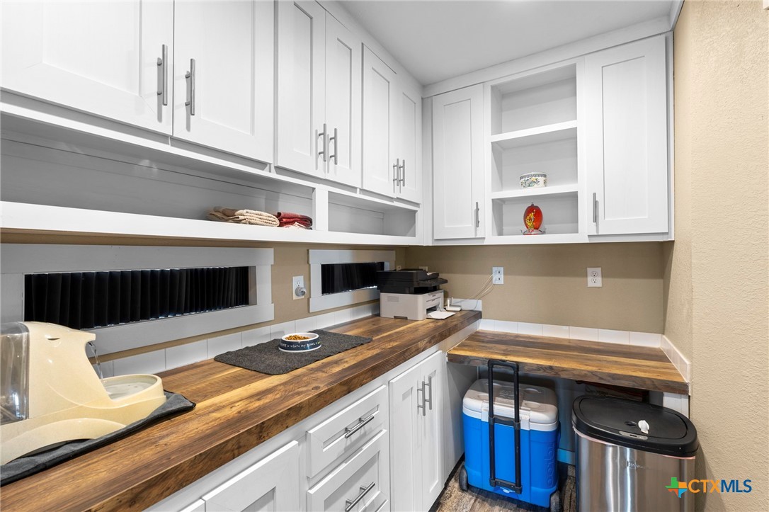 498 William Pettus Road Property Photo 16