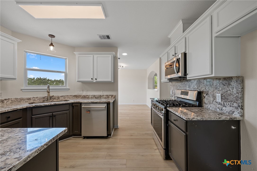 907 Pecos Cove Property Photo 13