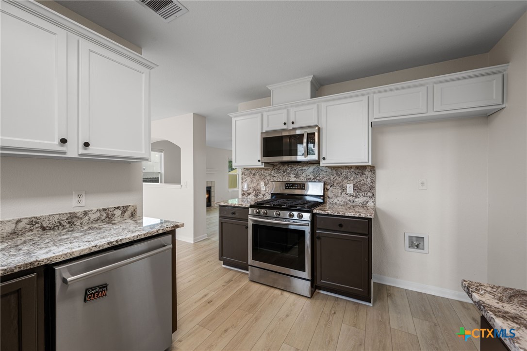 907 Pecos Cove Property Photo 15