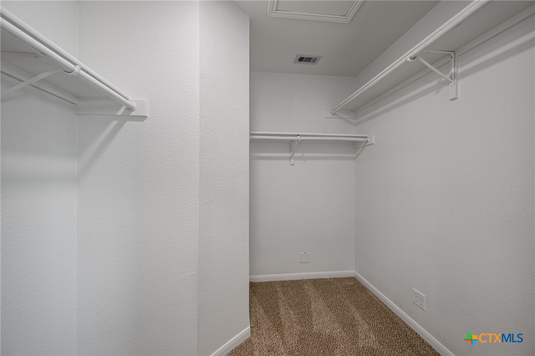907 Pecos Cove Property Photo 23